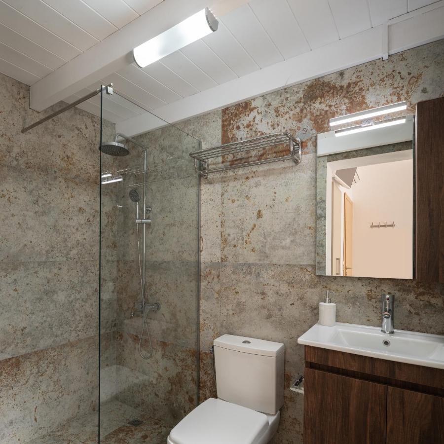 Alba Bianca Villa, Family Retreat With Heated Pool By Thinkvilla Herszonisszosz Kültér fotó